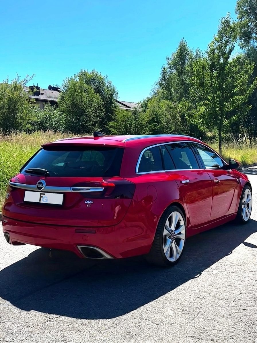 Opel Insignia OPC — tył po korekcie lakieru i woskowaniu