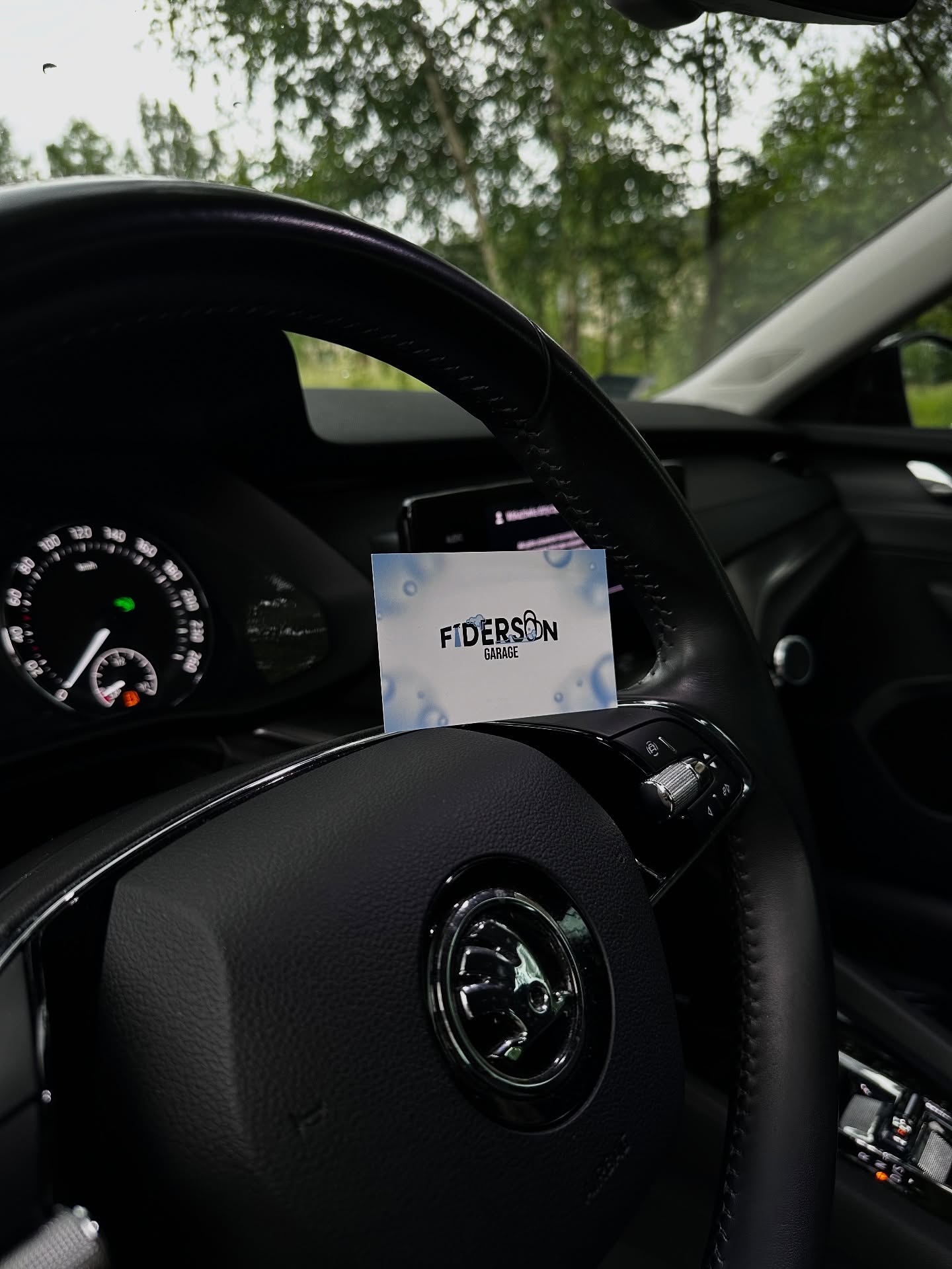 Skoda po detailingu w Fiderson Garage — wizytówkowe zdjęcie realizacji